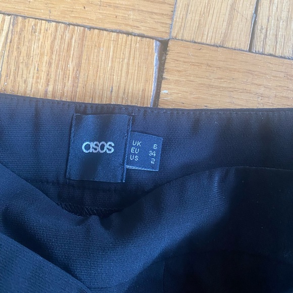 ASOS • black mini skort - Picture 6 of 7